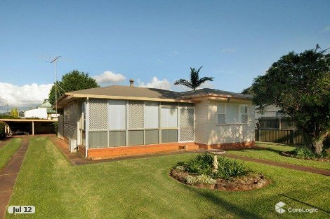 12 Barah St, Rockville, QLD 4350