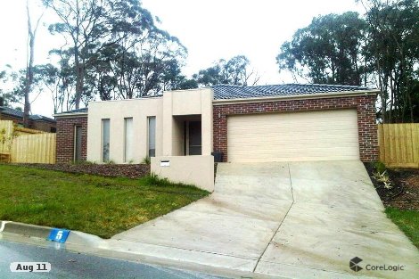 5 Fletcher Ct, Mount Helen, VIC 3350