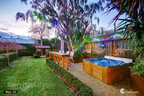 19 North Valley Rd, Highton, VIC 3216