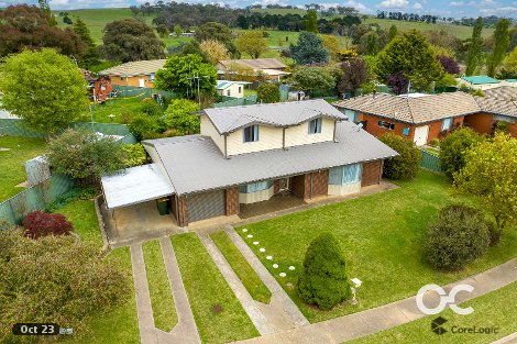 3 Evans Cres, Blayney, NSW 2799