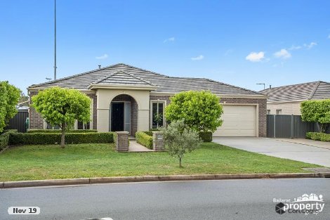 18 Dorset Dr, Alfredton, VIC 3350