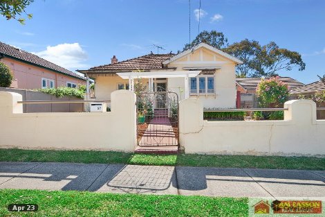 57 Kleins Rd, Northmead, NSW 2152