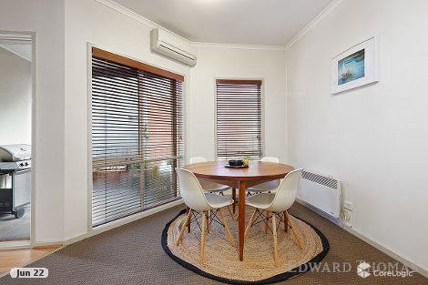 12/8 Howlett St, Kensington, VIC 3031