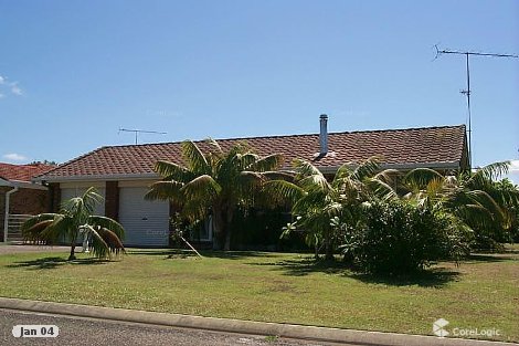 14 Murson Cres, North Haven, NSW 2443