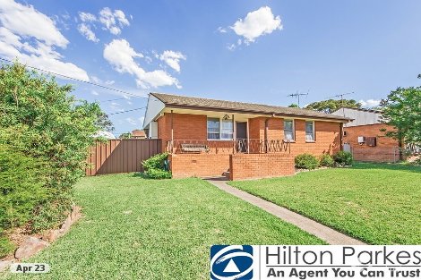 32 Mariana Cres, Lethbridge Park, NSW 2770