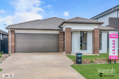 33 Sandalwood Cres, Colebee, NSW 2761