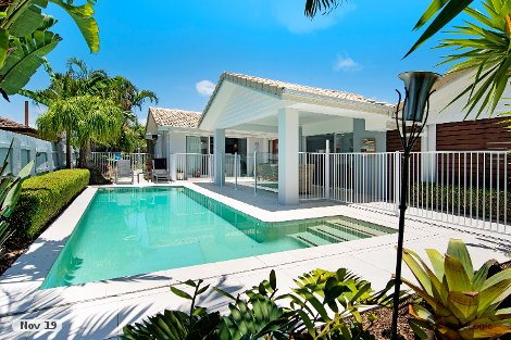 22 Sophie Ave, Broadbeach Waters, QLD 4218