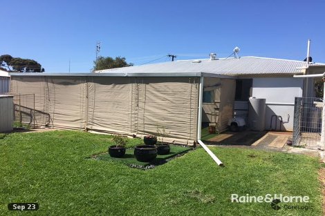 6 Fuss St, Cummins, SA 5631