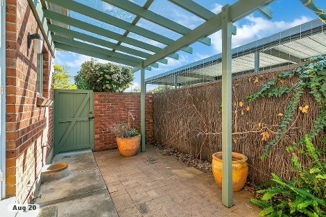 1/4 Tobruk Ave, Kensington Park, SA 5068