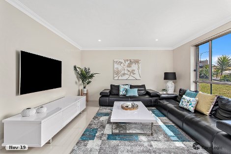 2 Elizabeth Cct, Flinders, NSW 2529