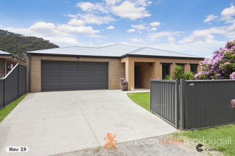 28 Riverside Cres, Flowerdale, VIC 3717