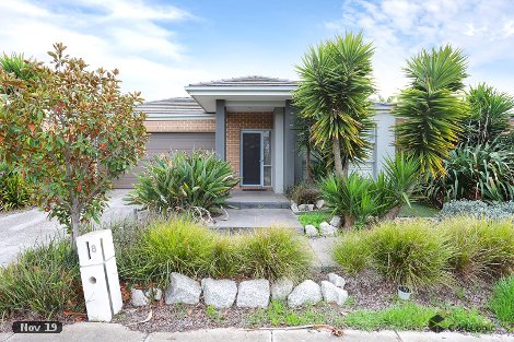 8 Cresswell Ave, Williams Landing, VIC 3027