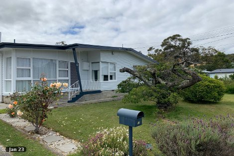 142 Fishing Point Rd, Fishing Point, NSW 2283