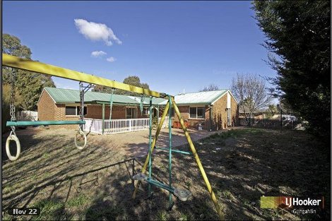 35 Macedon Cres, Palmerston, ACT 2913