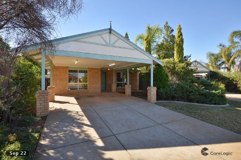 4a Riverina Way, Hannans, WA 6430