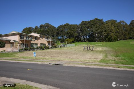 68 Warbler Cres, North Narooma, NSW 2546