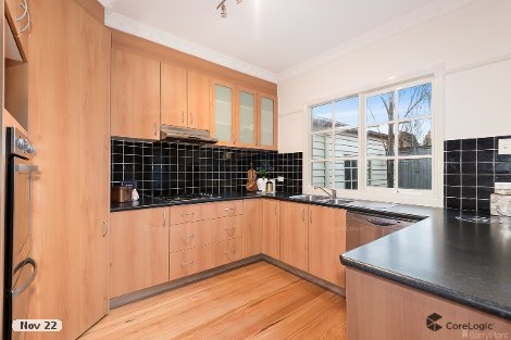 2/11 Eastfield Rd, Ringwood East, VIC 3135