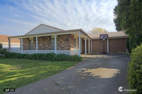 5 Qantas Ct, Wilsonton, QLD 4350