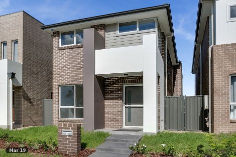 42 Islington St, Denham Court, NSW 2565