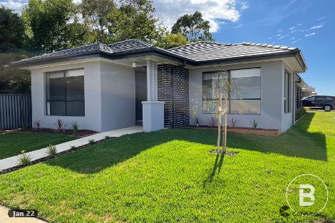 241 Dyson Dr, Alfredton, VIC 3350