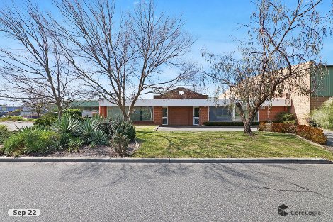 2 Somersby Rd, Welshpool, WA 6106