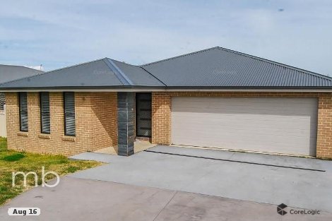 68-70 Phillip St, Molong, NSW 2866