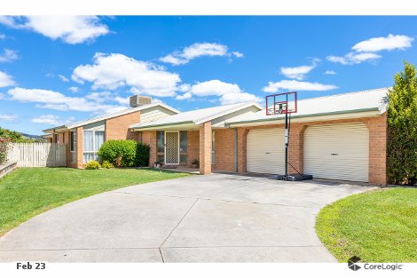 9 Falcon Cct, West Wodonga, VIC 3690