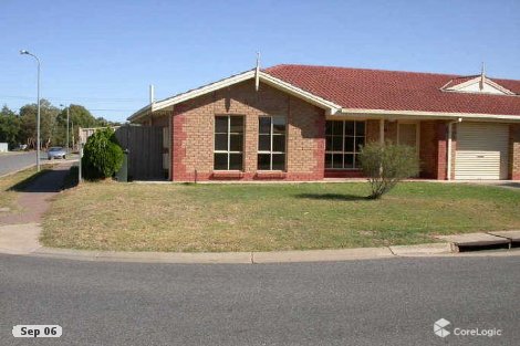 2/2 Mike Pl, Salisbury Downs, SA 5108