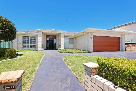 98 Glengarry Dr, Glenmore Park, NSW 2745