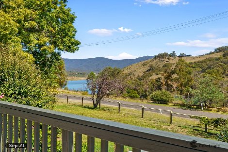 35 Willow Lake Dr, Macs Cove, VIC 3723