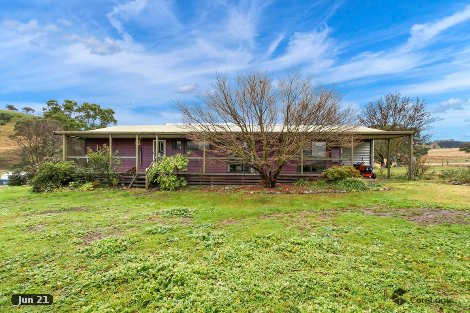 12 Spring Gully Rd, Ensay North, VIC 3895