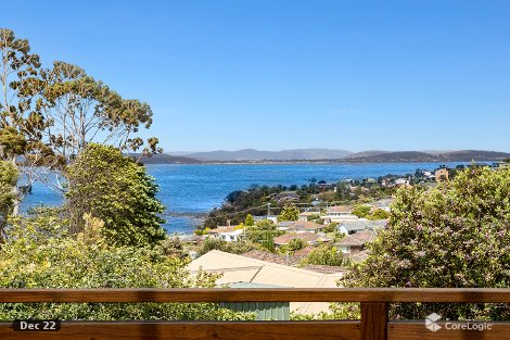 230 Roslyn Ave, Blackmans Bay, TAS 7052