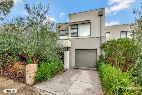 43 Evans Dr, Croydon, VIC 3136