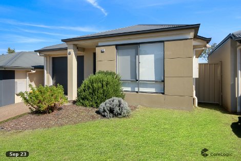 24 Minnett St, Glenvale, QLD 4350