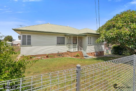 2 Schelbach St, Booval, QLD 4304