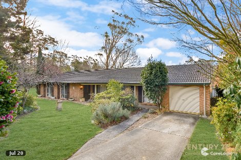 9 Farnham Ave, Wentworth Falls, NSW 2782