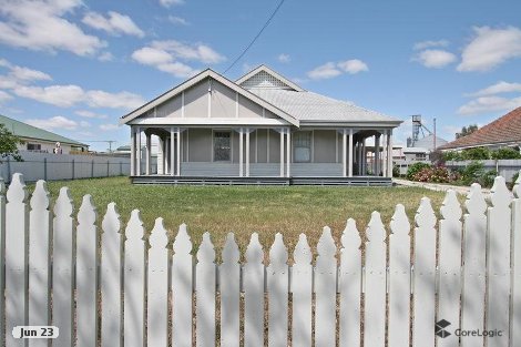 10 Davis Ave, Nhill, VIC 3418