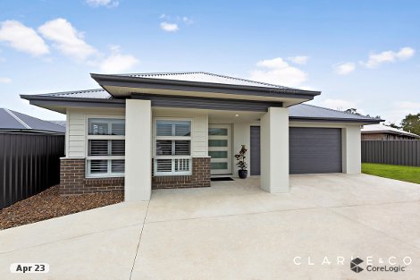 11 Grenache Cres, Cliftleigh, NSW 2321