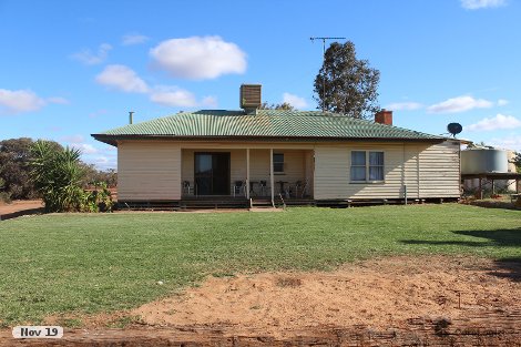 321 Wewak Rd, Robinvale, VIC 3549