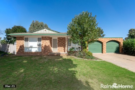 31 O'Connor St, Tolland, NSW 2650