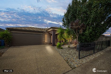 4 Black Caesar Dr, Cranbourne East, VIC 3977