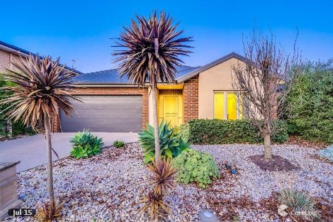 14 Fantail Cres, Williams Landing, VIC 3027