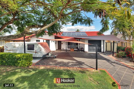 8 Carlos St, Hillcrest, QLD 4118