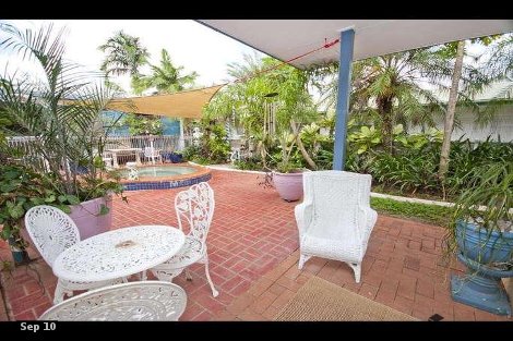 3 Tuffley Cl, Kanimbla, QLD 4870