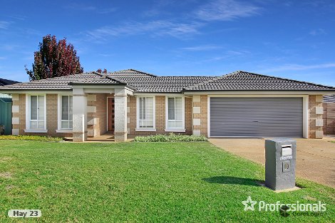 4 Teak Cl, Forest Hill, NSW 2651