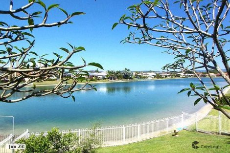 2 Villa Ct, Broadbeach Waters, QLD 4218