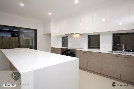 17/1 Clearview Tce, Seven Hills, QLD 4170