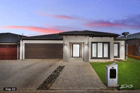 48 Aubisque Cl, Fraser Rise, VIC 3336