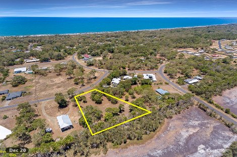 46 Kingfisher Cres, Moore Park Beach, QLD 4670