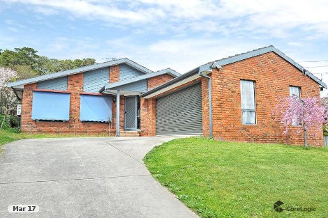 24 Foley Cres, Black Hill, VIC 3350